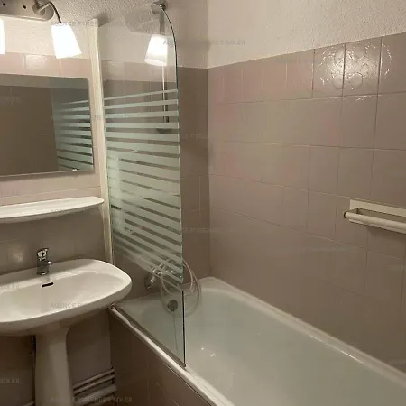 Apartment Cosy Avec Balcon Sud, Parking Et Wifi Aux - Fr-1-295-131 *